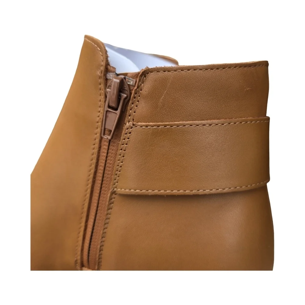 NIB Naturalizer Veeda Weatherproof Booties, Size 10